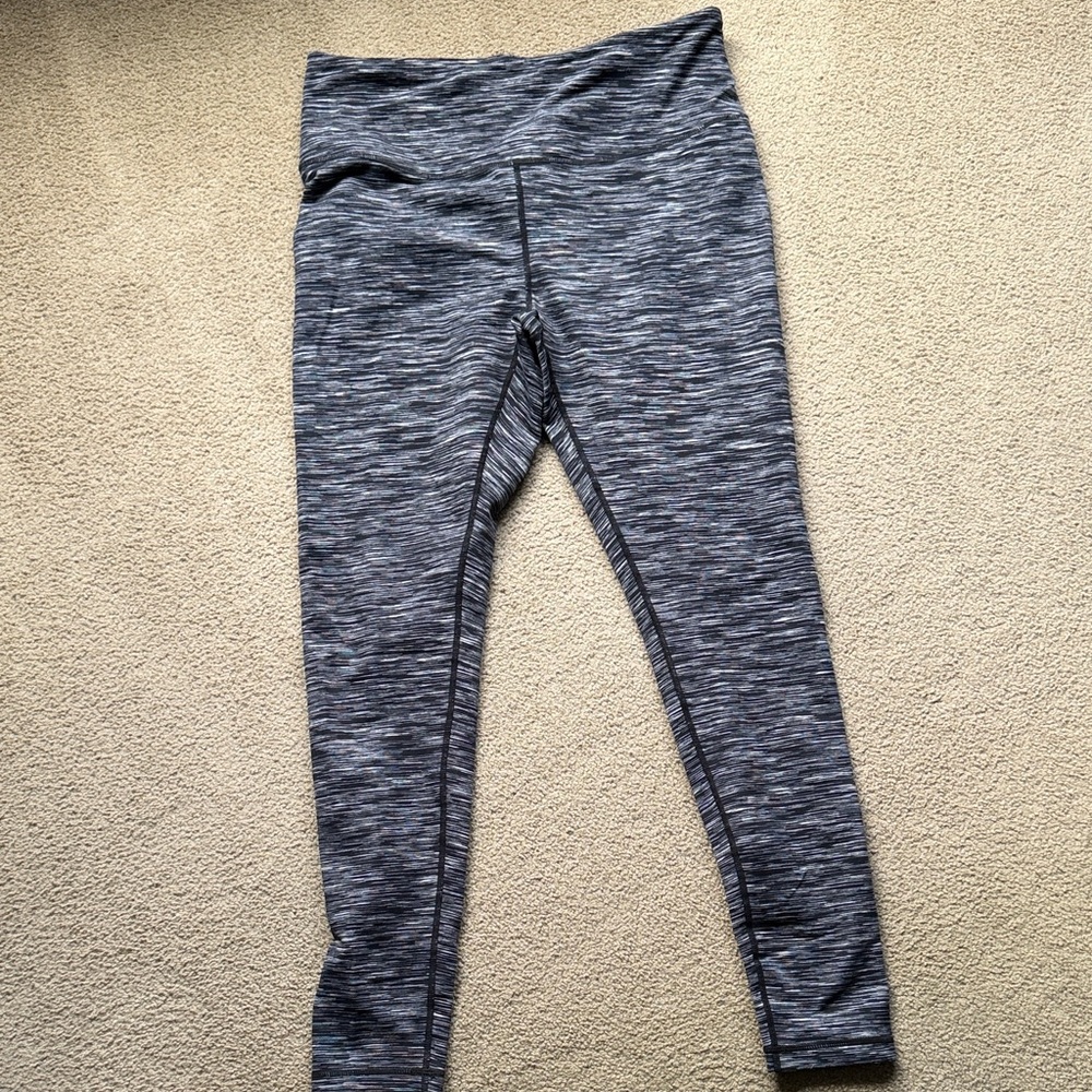 EUC Zella Black and Heather Gray Space-Dye Leggings